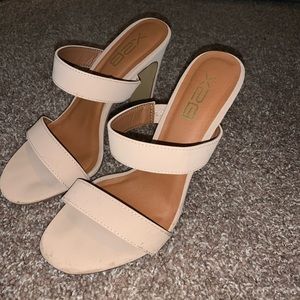 Forever21 Nude Heels